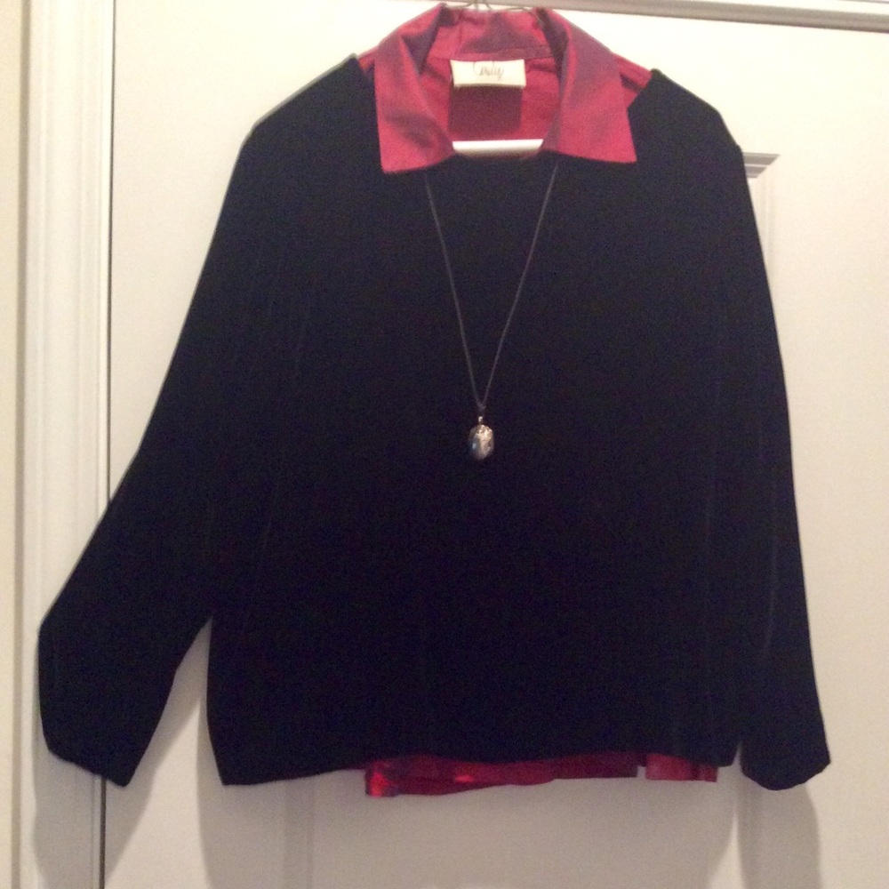 Black velvet top